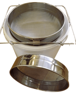 Settling Tanks, Buckets and Strainers