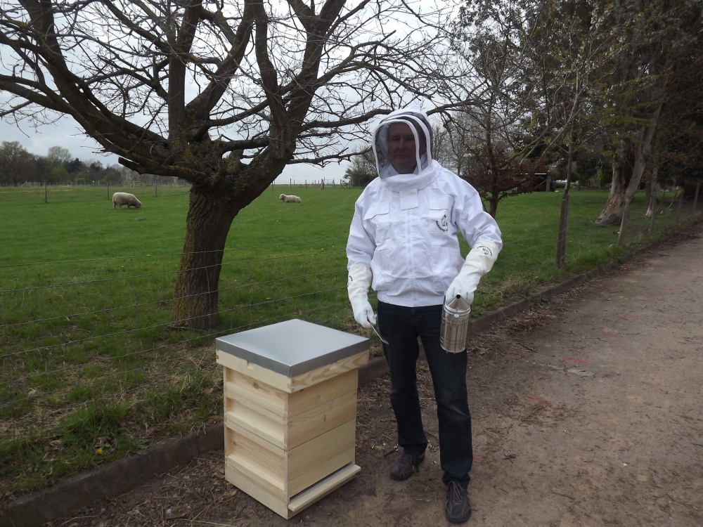 BKSUK Beekeeping Jacket with Fencing Veil